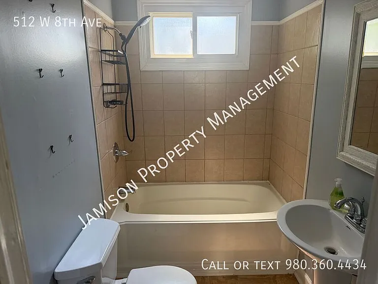 512 W 8th Ave — Photo 12