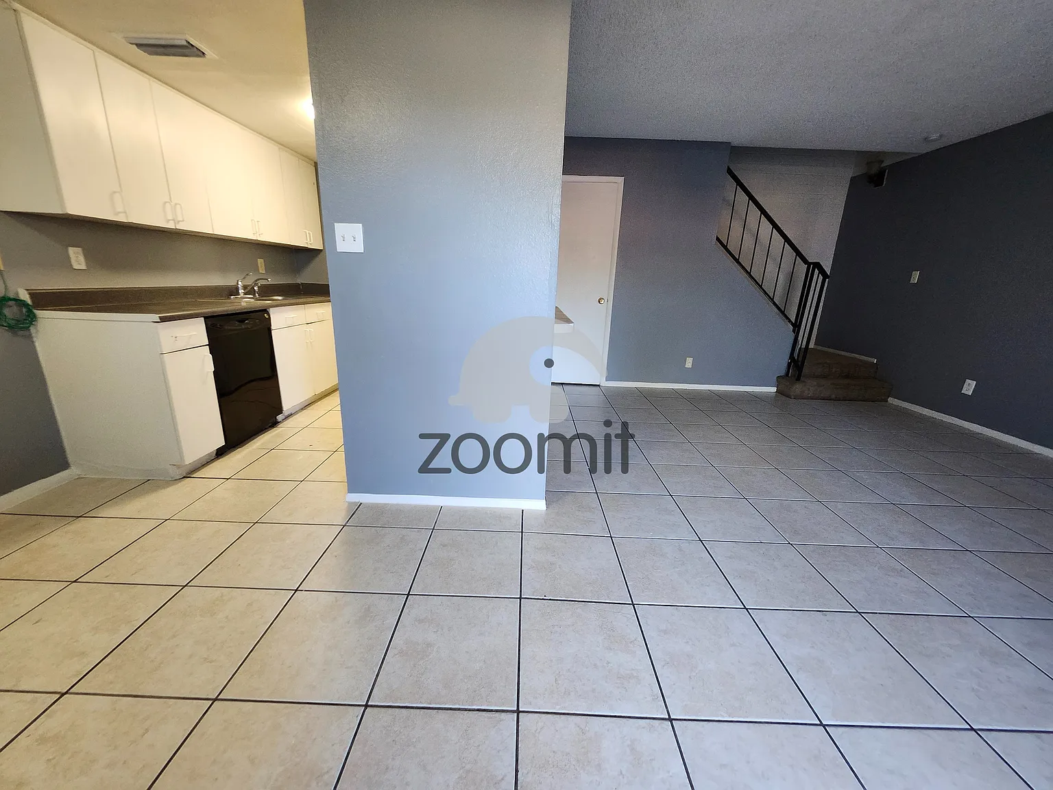 2 bed, 924 sqft, $1,150 — Photo 4