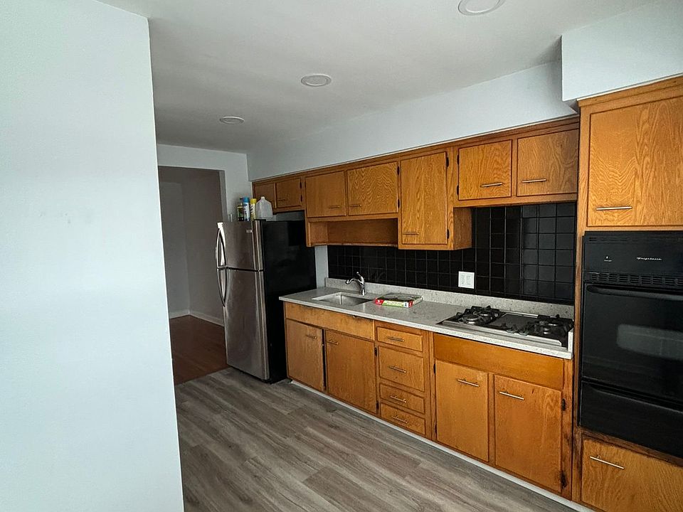 1st image of 6133 70th St Floor 2
