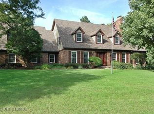 1218 Barclay Cir, Inverness, IL 60010