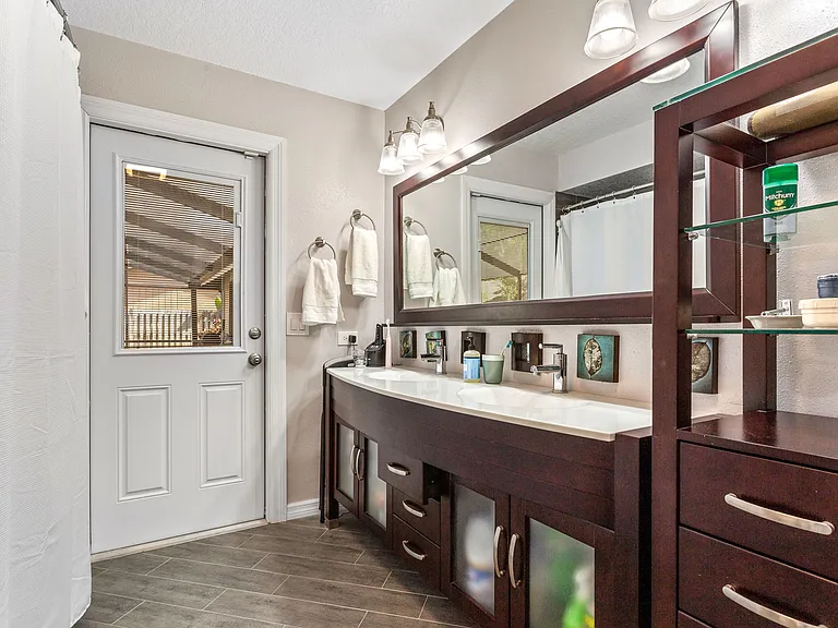 2757 Country Woods Ln — Photo 21