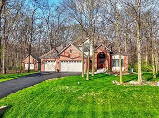8940 N Stonewall Dr, Newark, IL 60541