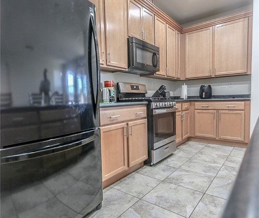 4th image of 908 Monte Nerone Ave
