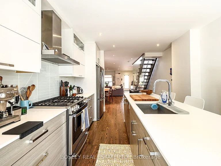75 Boston Ave — Photo 11