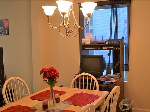 3rd image of 1198 Villa Clara Way