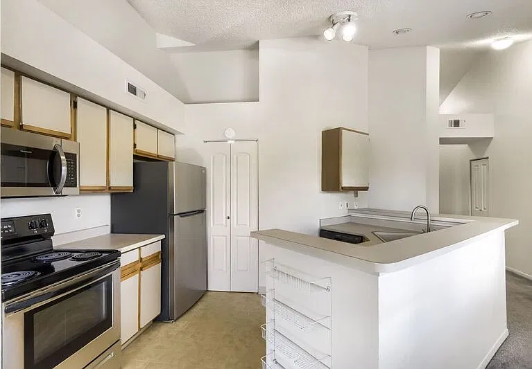 2 bed, 2.0 bath, 1175 sqft, $1,850 — Photo 4