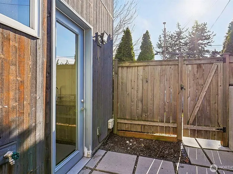 8501 14th Ave NW — Photo 16