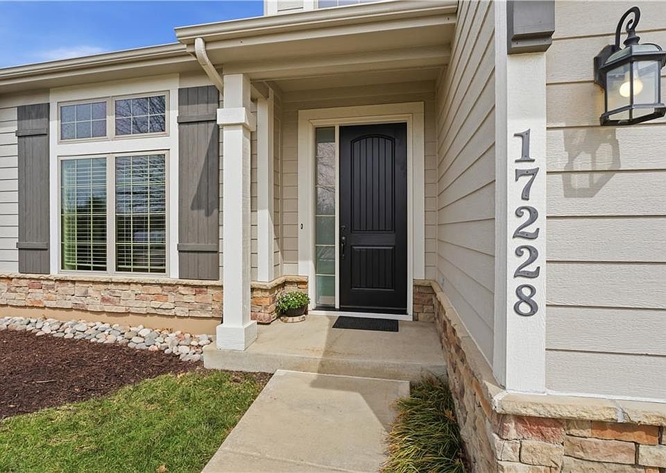 17228 W 198th Ter, Spring Hill, KS 66083 | Zillow