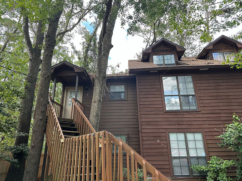 1st image of 2924 Woodrich Dr APT C
