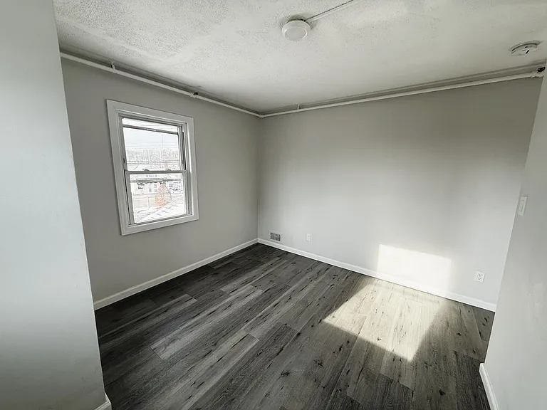 134 New York Ave #1 — Photo 4