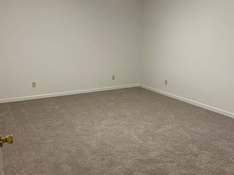 409 Spring Ave NW — Photo 13