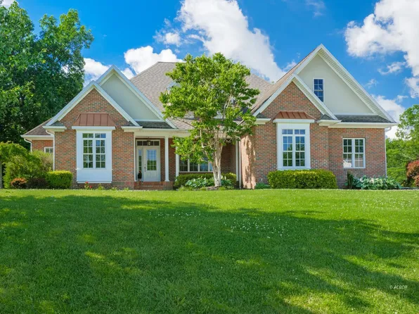 107 University Estates Blvd, Athens, OH 45701