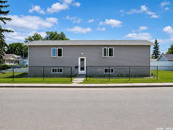 4th image of 2100 Edgar STREET