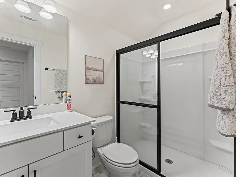6922 Doddridge Ln — Photo 19