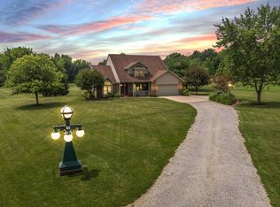 7711 Greenwell Rd, Churubusco, IN 46723