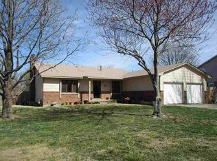 1016 E Rim Rock Rd, El Dorado, KS 67042