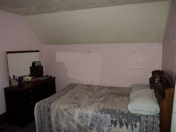 5th image of 256 N Jefferson St