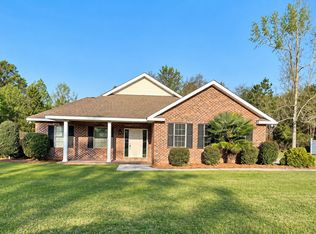 11 Grove Cir, Statesboro, GA 30458