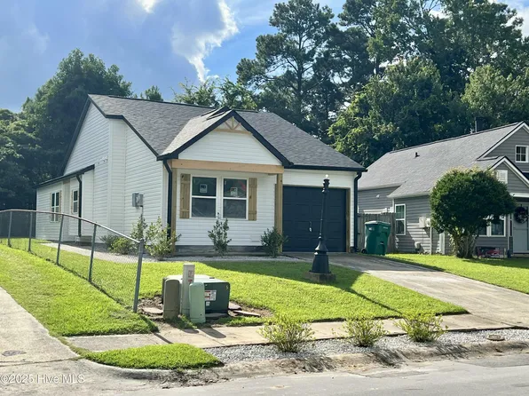 107 Basswood Court, Jacksonville, NC 28546