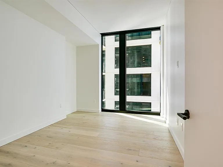 610 Davis St #2708 — Photo 10