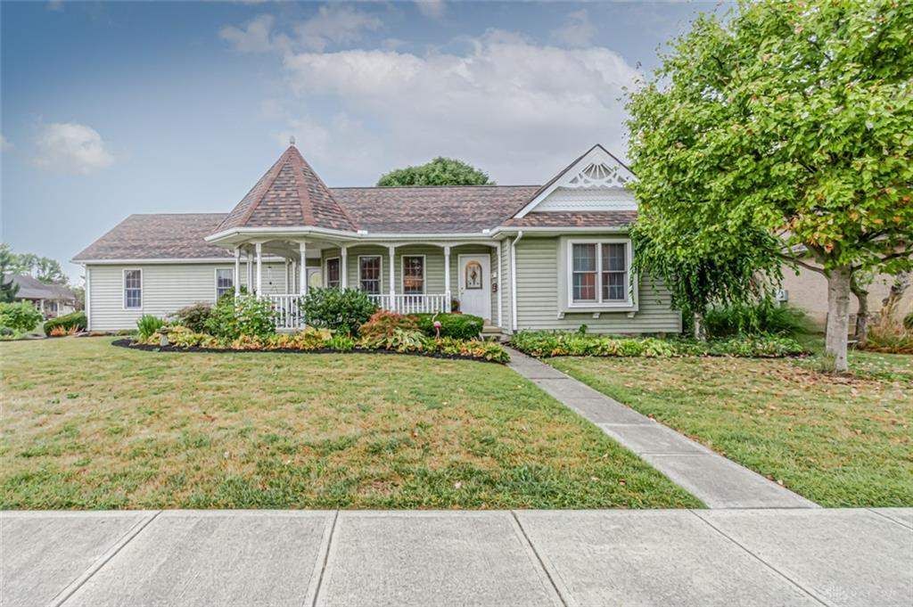 Real estate listing image