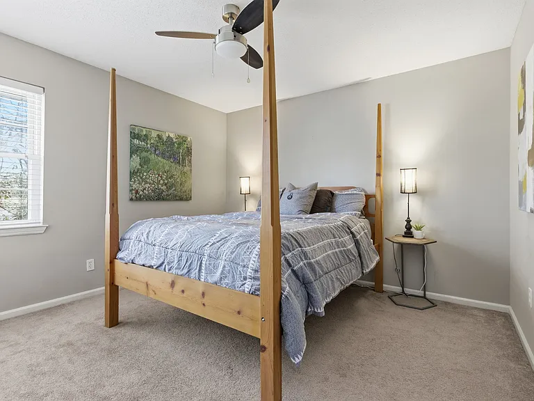 517 Chickadee Dr #F — Photo 14