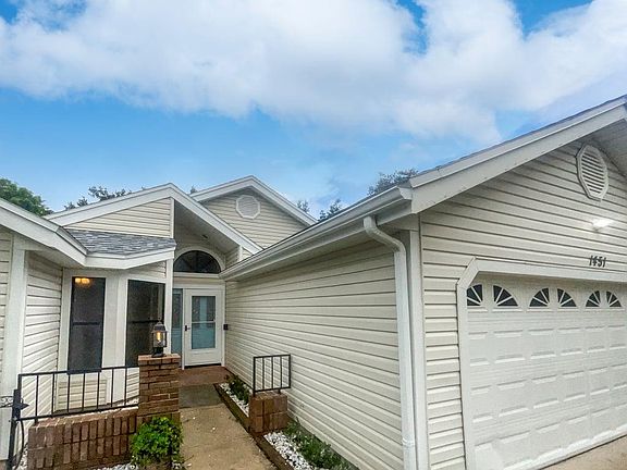 3rd image of 1452 Walden Oaks Pl