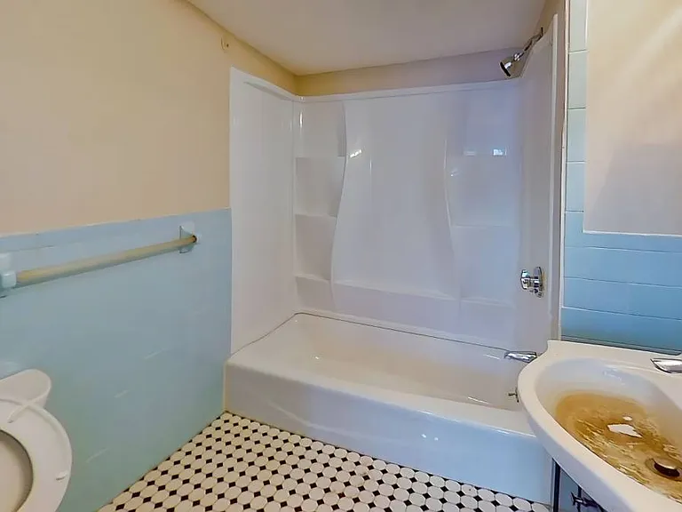 119 George St #1 — Photo 5