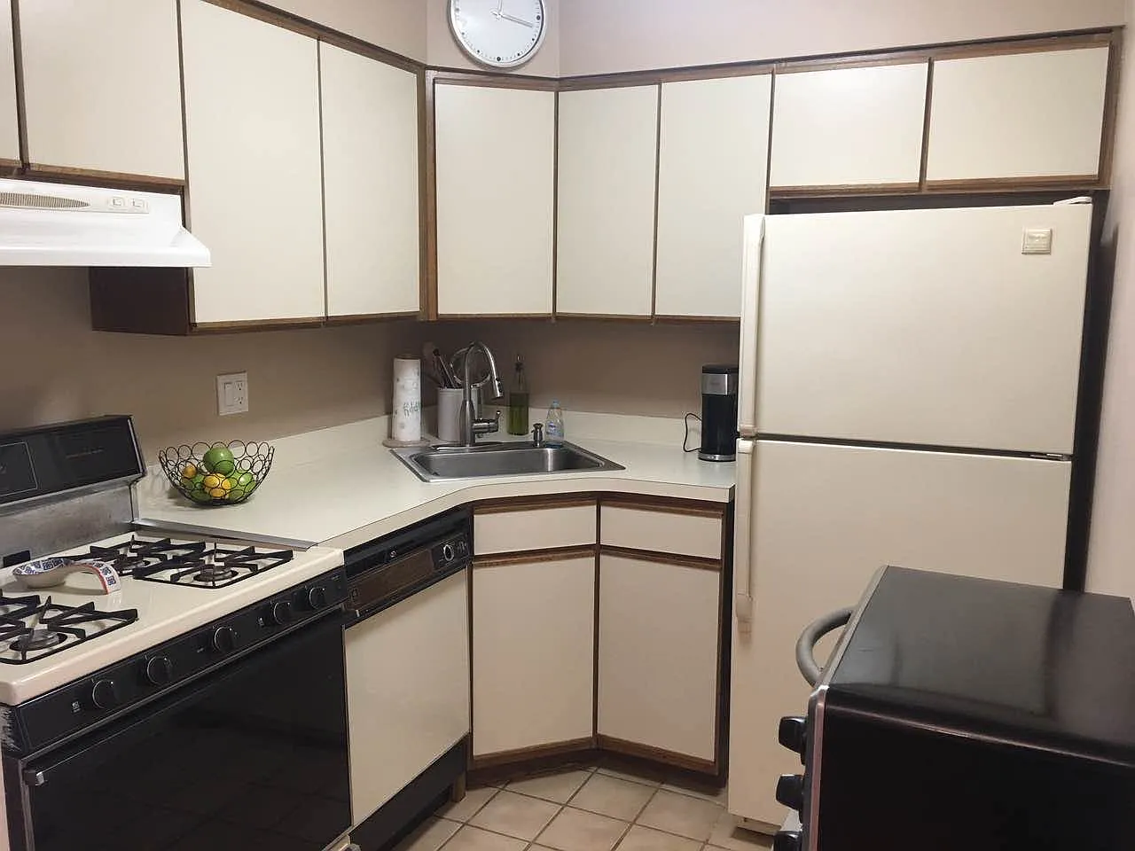 1 bed, 550 sqft, $2,000 — Photo 4