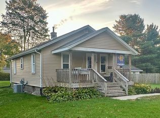 56260 Elder Rd, Mishawaka, IN 46545