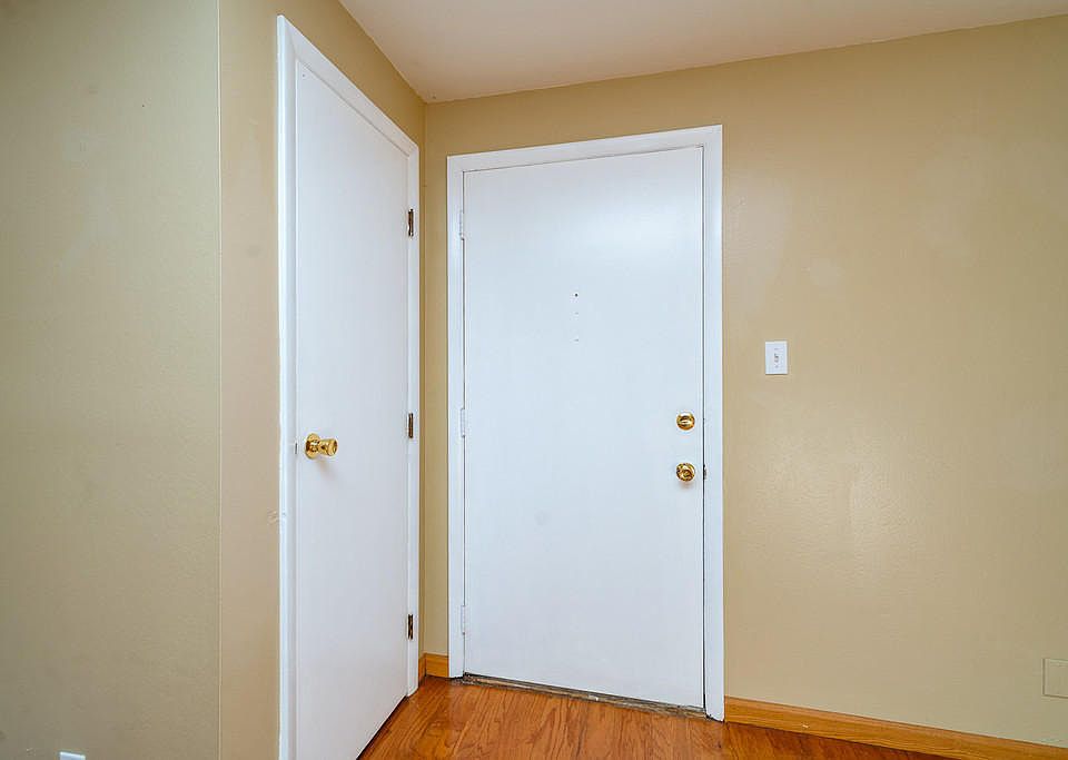 1315 Rona Village Blvd, Fairborn, OH 45324 Zillow