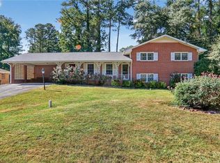 3553 Carriage Way, East Pt, GA 30344