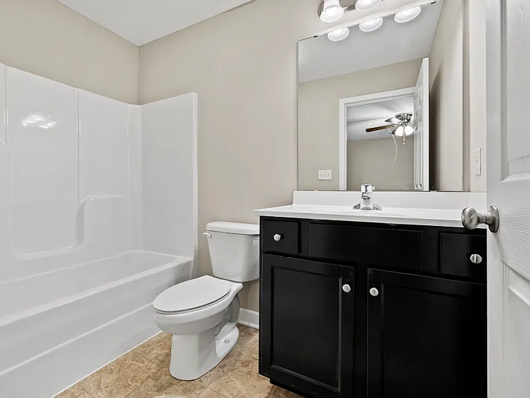 730 Village Creek Dr — Photo 6