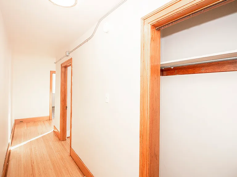 129 Lenore St #16 — Photo 25