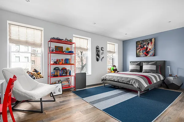 Sold by Compass | media 16