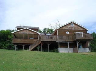 562 Old Mountain Rd, Pt Jervis, NY 12771