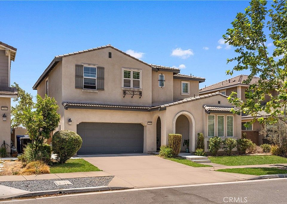 1st image of 3258 E Denali Dr