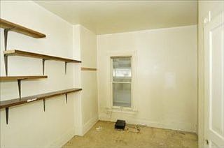 3rd image of 1405 Alamo Ave