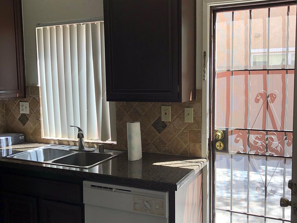 1st image of 606 S Mollison Ave Unit C