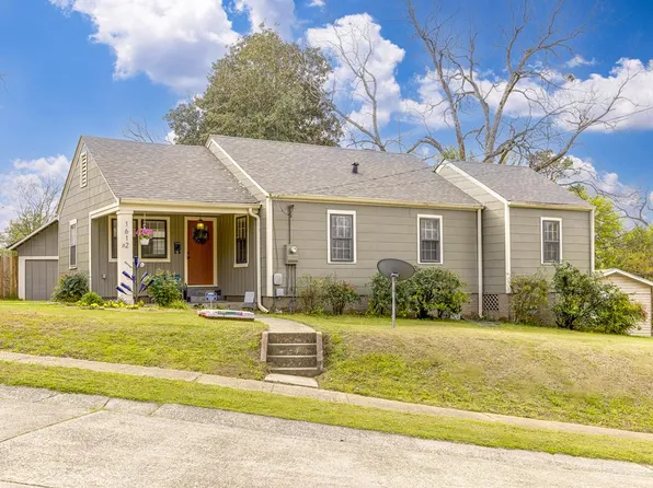 1612 Broadhill Dr, Vicksburg, MS 39180