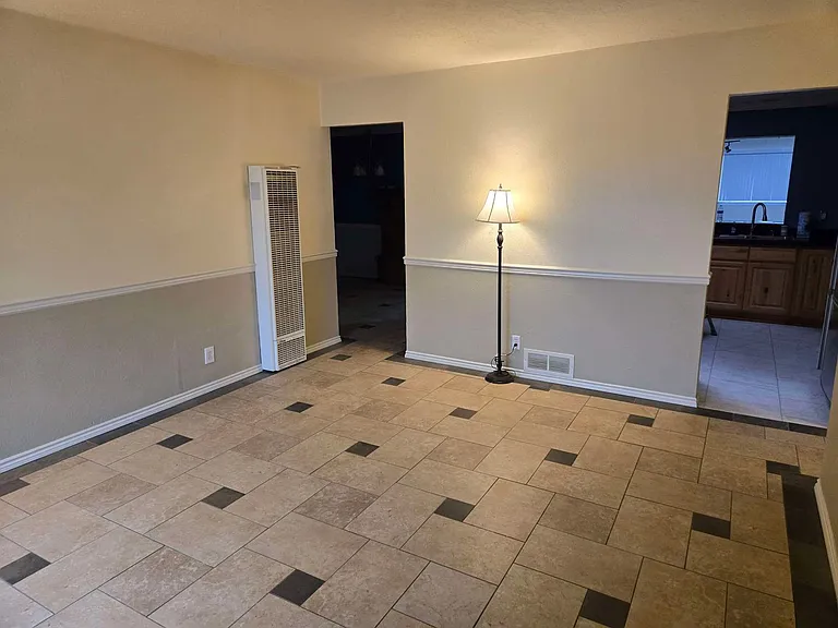 1500 Shirley St NE — Photo 22