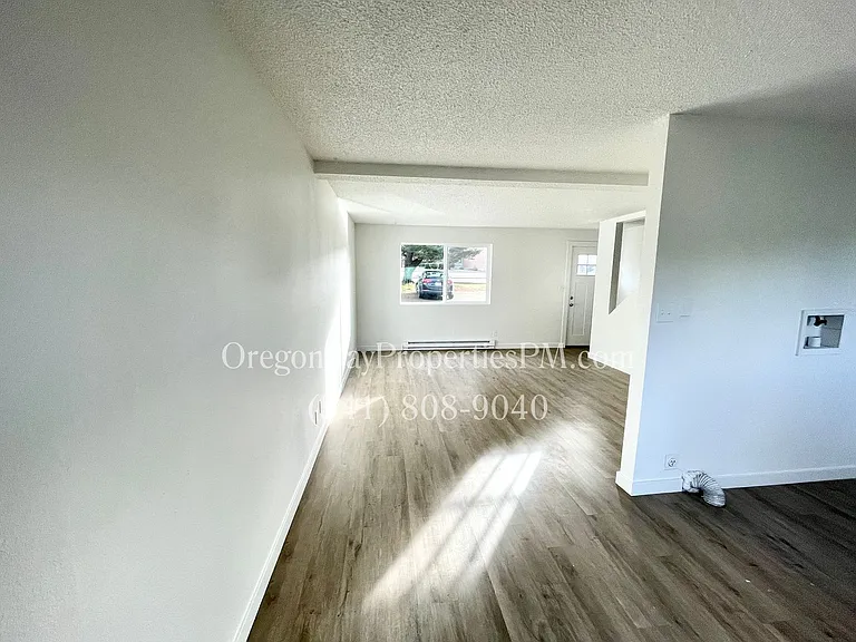 212 Laclair St — Photo 5