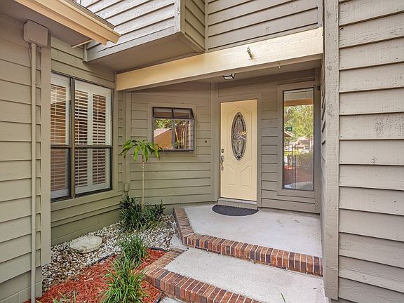 3rd image of 501 Pine Forest Trl
