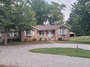 1314 Wilshire Dr, Mount Vernon, IL 62864