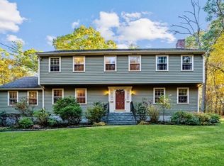 59 Hunting Ln, Sherborn, MA 01770
