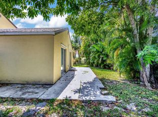 5618 Dewberry Way, West Palm Beach, FL 33415