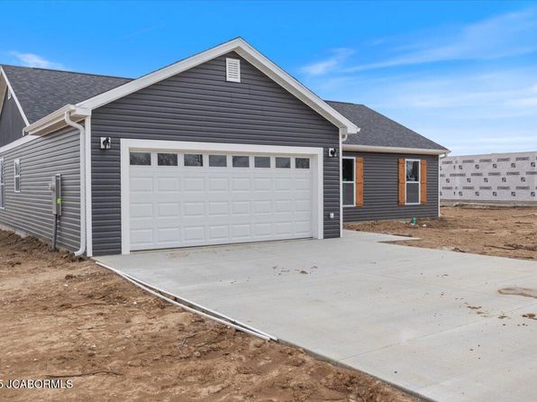 514 E 15th St, Eldon, MO 65026