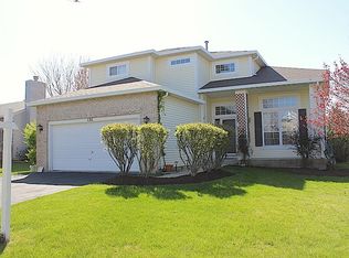 131 Periwinkle Ln, Bolingbrook, IL 60490