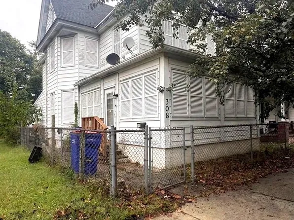 308 E Broad St, Millville, NJ 08332