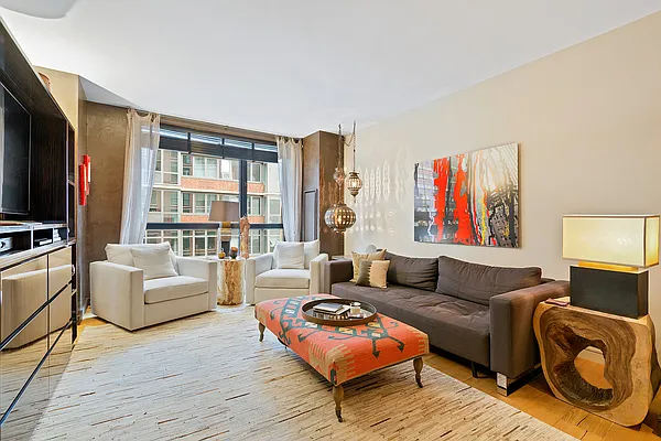 Sold by Corcoran | media 13